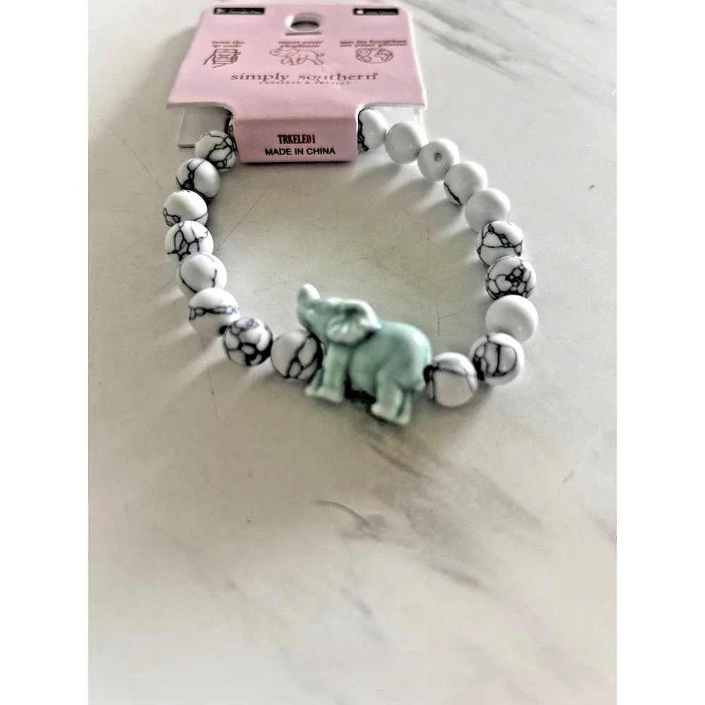 Simply Southern Conserve & Protect Tracking Lion Bracelet White Marbled Stones 7